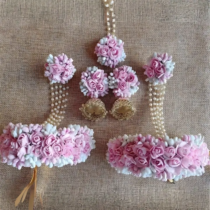Artificial Flower Bridal / Non-Bridal Jewellery Set for Women thumbnail